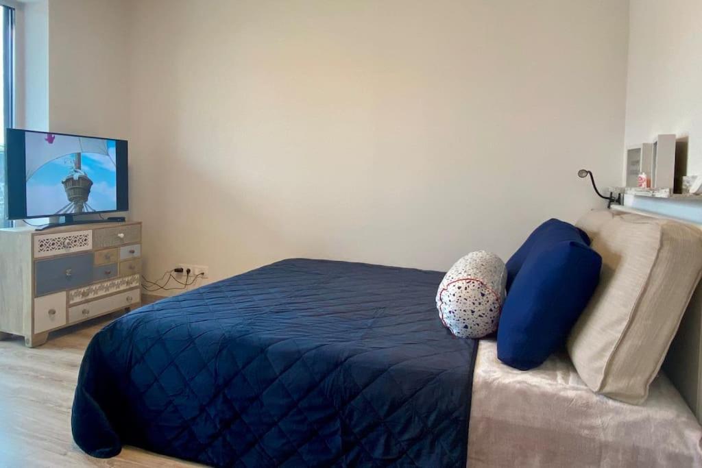 Apartment New In - Free Parking *