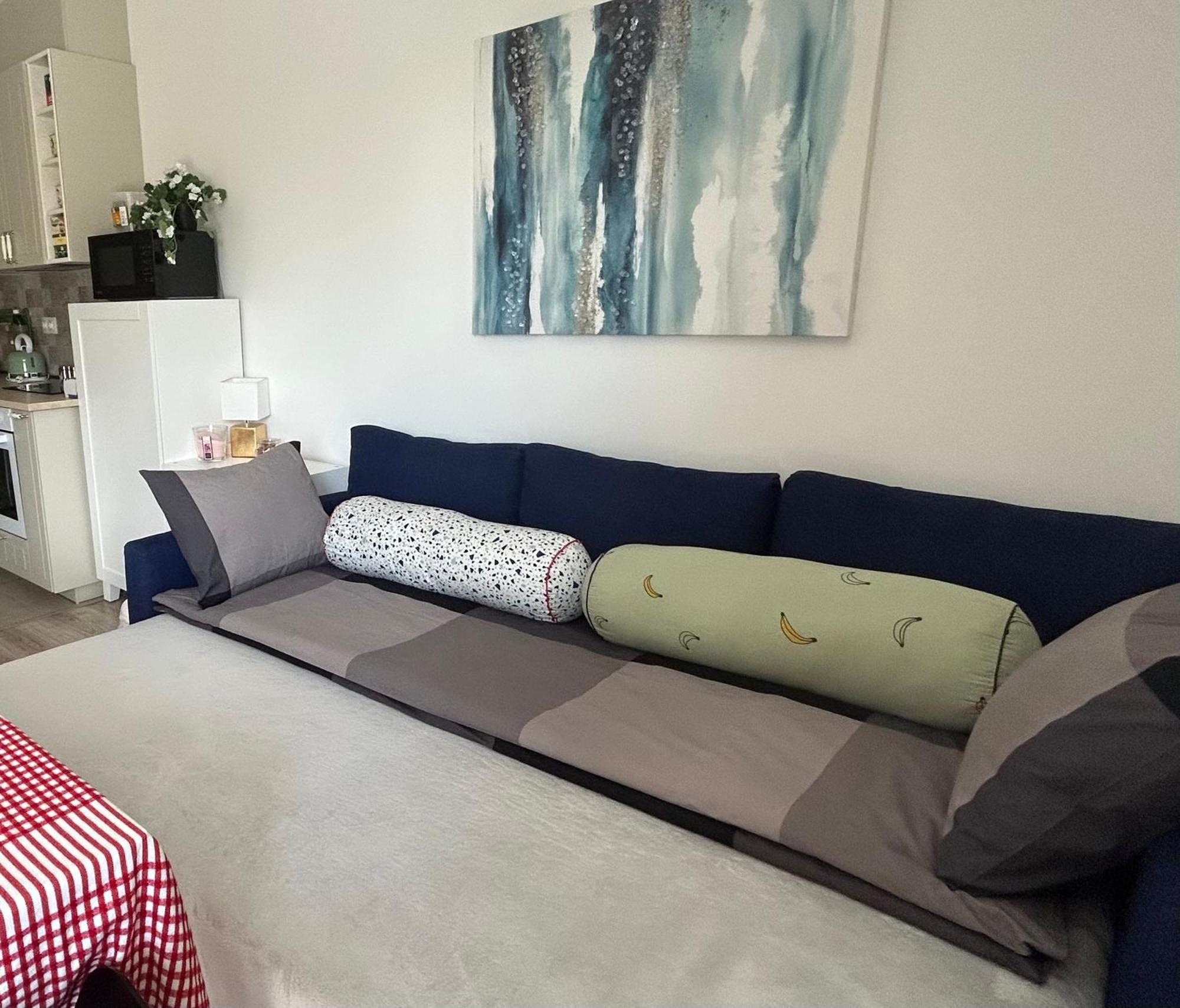 New In - Free Parking Apartment
